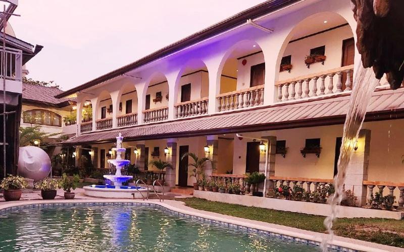 Solano Hotel & Resort At Casa Ysabel Lipa City Extérieur photo
